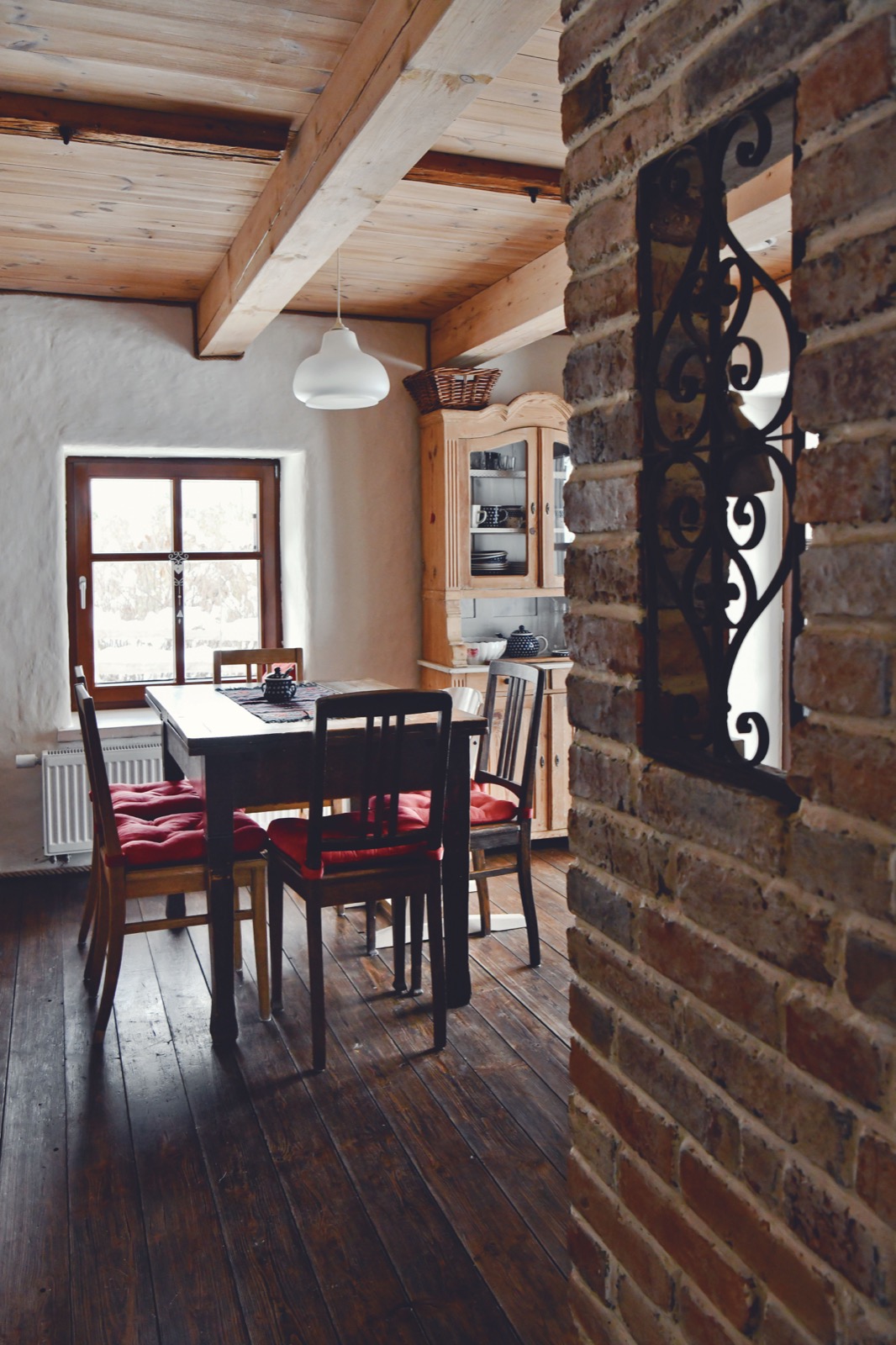 Jadalnia Apartamentu Kominkowego