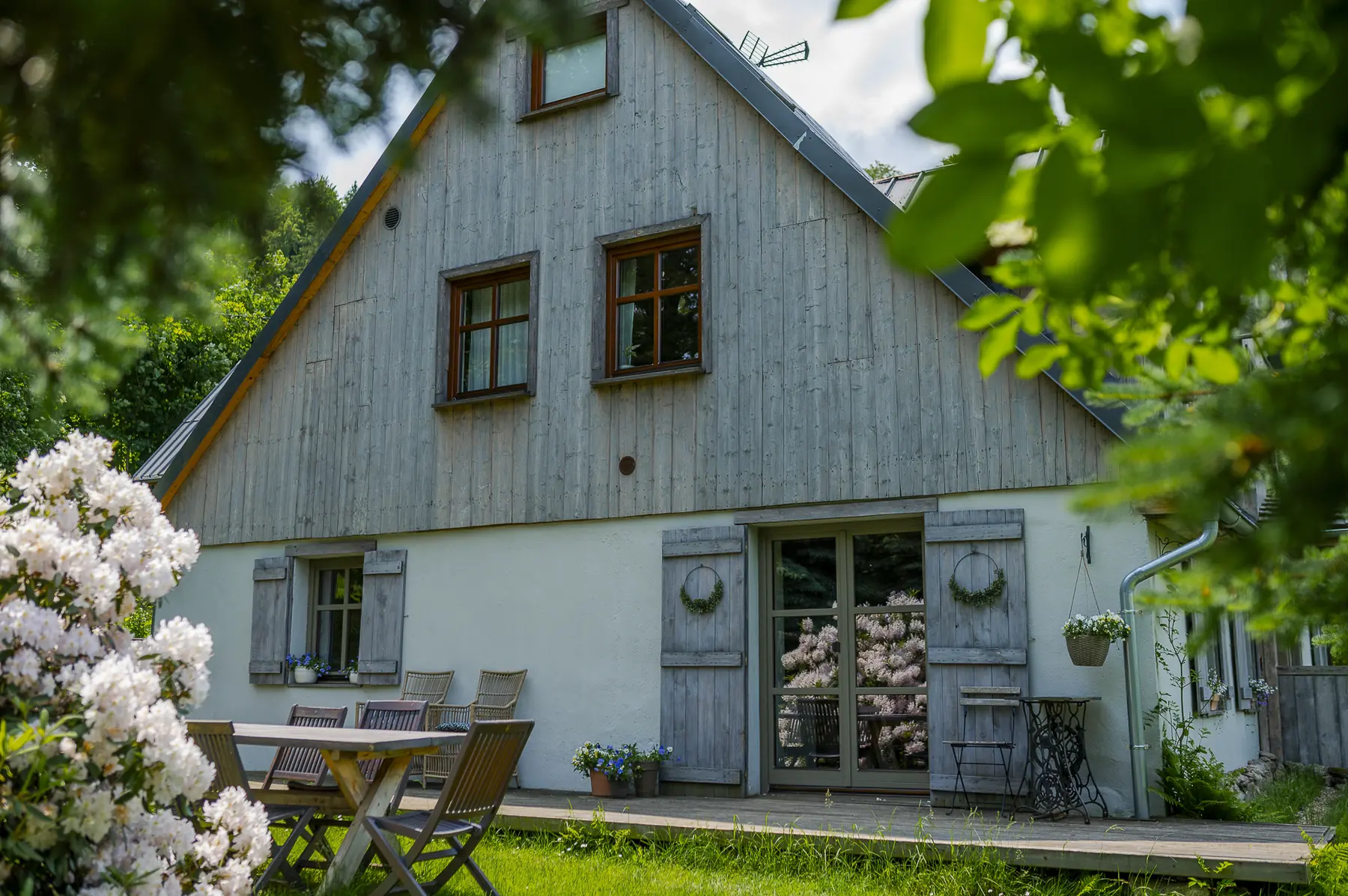 Taras i elewacja domu Lavendowo